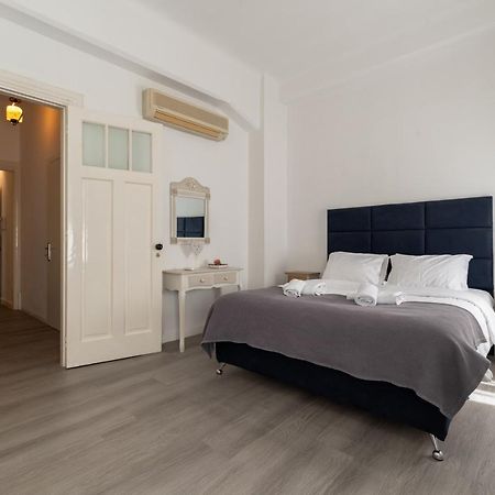 Apollonas Luxurious Apartments Atény Exteriér fotografie