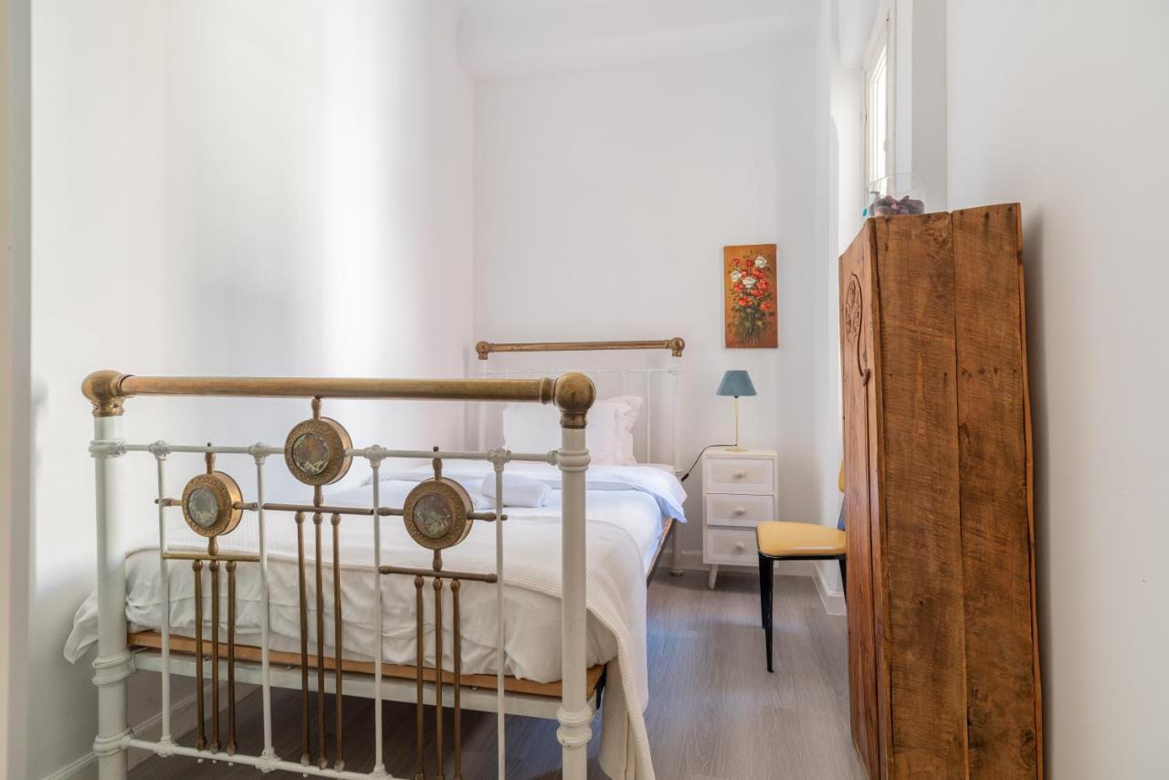 Apollonas Luxurious Apartments Atény Exteriér fotografie
